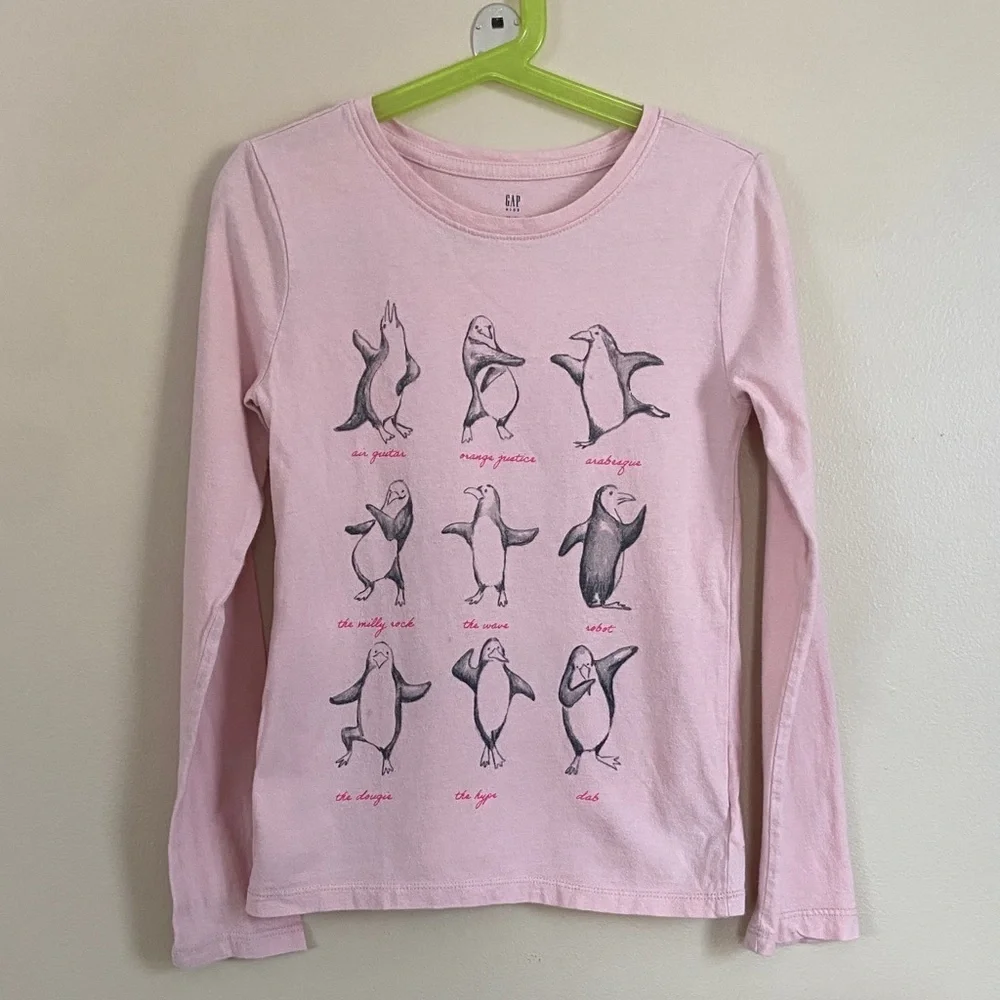 GAP Girls Pink Penguin Graphic Long Sleeve Tee Shirt Size 8 Cute Animal Top